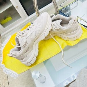 Steven Madden shoes
